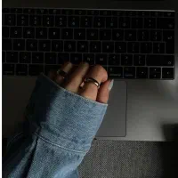 استخدام همکار غیرحضوری اقا خانم