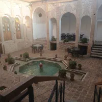 آشپز و خدماتی و سالن دار ونانوا تنوری