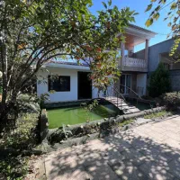 باغ ویلا400م *قابل تفکیک ۲پلاک‌*سنددارفقط پول زمین