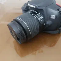 دوربین canon2000D