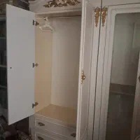 تخت نوجوان  و کمد نو|تخت و صندلی بچه|یزد, |دیوار