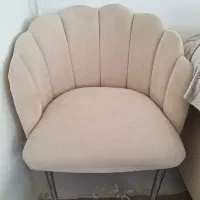 صندلی طرح صدف با پارچه مخمل ترک