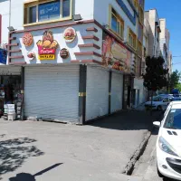 مغازه دو نبش ۴۲ متر