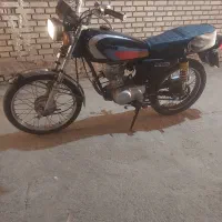 هوندا ۱۲۵ مزایده