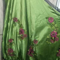 پیراهن مجلسی|لباس|قرچک, زیبا شهر|دیوار