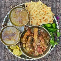 استخدام نیروی خدماتی رستوران