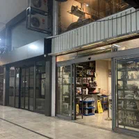 فروش ملک و سرقفلی یا تهاتر درصدی با آپارتمان تهران