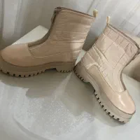 پوتین کرمی مدل کاپشنی دخترانه|کیف، کفش، کمربند|ارومیه, |دیوار