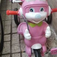سه چرخه دخترانه