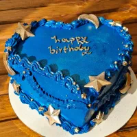 نیازمند دستیار شیرینی‌پزی خانم