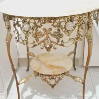 میز برنجی بزرگ