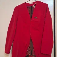 تعدادی کت و مانتو قرمز مناسب شب یلدا|لباس|قم, صفاشهر|دیوار