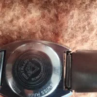 ساعت موچی|ساعت|اقلید, |دیوار