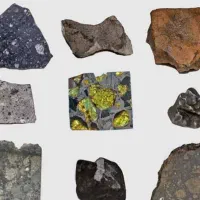 سنگ و مهره قدیمی