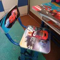 میز و صندلی طرح مک کویین|میز تحریر و کامپیوتر|جلفا, |دیوار