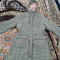 کاپشن|لباس|فردوسیه, |دیوار