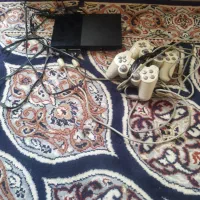 پلی استیشن ۲ با دو دسته اصل کارخانه و وسایل تکمیل