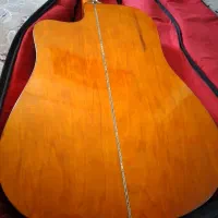 گیتارGhord|گیتار، بیس، امپلیفایر|فردیس, سرحد آباد|دیوار