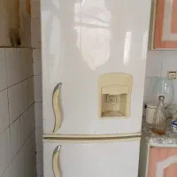 یخچال پایین فریزر