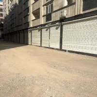 ۲۷مترمغازه نزدیک چهارباغ زیرمجتمع ۵۰۰واحدی بااقساط