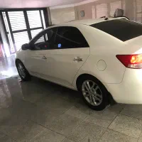 سراتو آپشنال اتوماتیک ۲۰۰۰|خودرو سواری و وانت|تهران, آشتیانی|دیوار