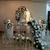 گل آرایی وبادکنک آرایی تولد،عروسی،ست بله برون