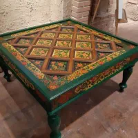 میز جلو مبلی با نقشهای قاجاری(کار دست)