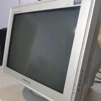 مانیتور سامسونگ|قطعات و لوازم جانبی رایانه|صدرا-فارس, فاز ۲|دیوار