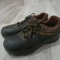 کفش ایمنی کوهنوردی و کار های سخت و...