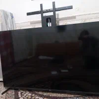 تلویزیون ۶۵ اینچ