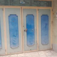 درب حیاط وپله