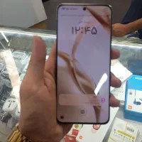 آنر 200 با حافظهٔ ۲۵۶ گیگابایت