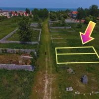 زمین ساحلی دوقواره قابل ساخت درمنطقه آزادشرق گیلان