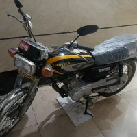 هندا ۱۲۵ عروسک