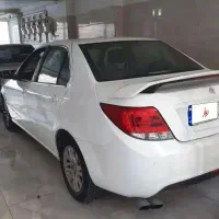 خودرو دنا معمولی