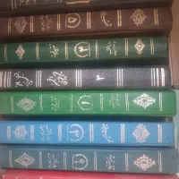 ۱۰جلد تفسیر نمونه وتعدادی کتاب وقرآن قدیمی