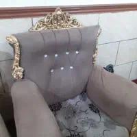 دو دست مبلمان .ب نوک مدادی