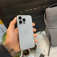 آیفون ۱۵ پرو مکس در حد آکبند