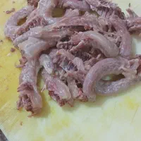 کسی گردن مرغ خواست تماس بگیره