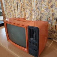 آیفون اصل قدیمی زیر قیمت بازار ارزان|تلویزیون و پروژکتور|محلات, |دیوار