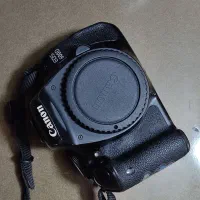 کنون 600D با لنز پرتره 50 F1.8