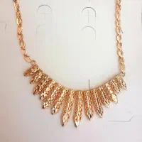 گردنبند|بدلیجات|کاشمر, |دیوار