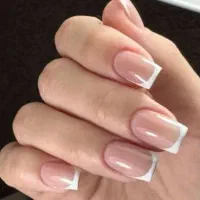 کاشت ناخن ۱۵۰ کاشت مژه پدیکور پا لیفت ابرو‌