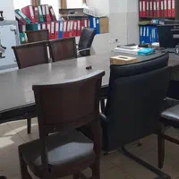 ۶۰۰متر در چهار طبقه نزدیک چهارراه ولی عصر|اجارهٔ دفتر کار، اتاق اداری، مطب|تهران, فلسطین (میدان انقلاب)|دیوار