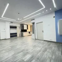 ۷۶متر ارزنده_ پارکینگ اختصاصی_ کم واحد