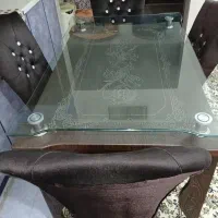 میز غذا خوری پایه شیشه ای