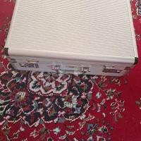 چمدان قاشق چنگال