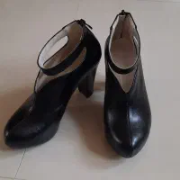 کفش زنانه پاشنه دار