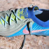 کتونی استوک نو سایز ۴۲ فروش فوری