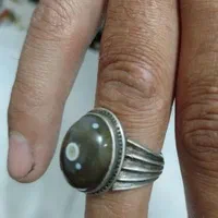 انگشتر نقره عقیق باباقوری اصل نی نی دار
